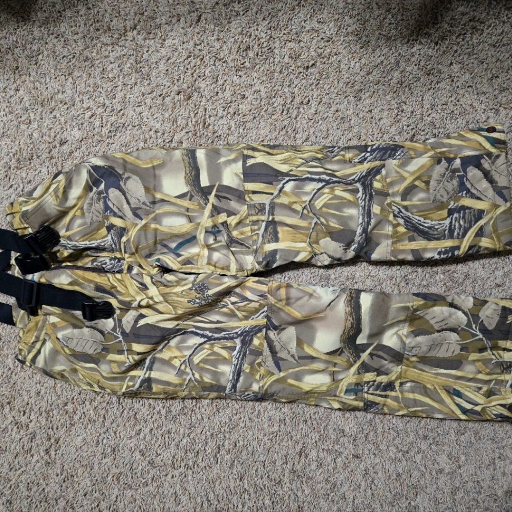 Cabela's Kids Wetlands Camo Insulated Pants